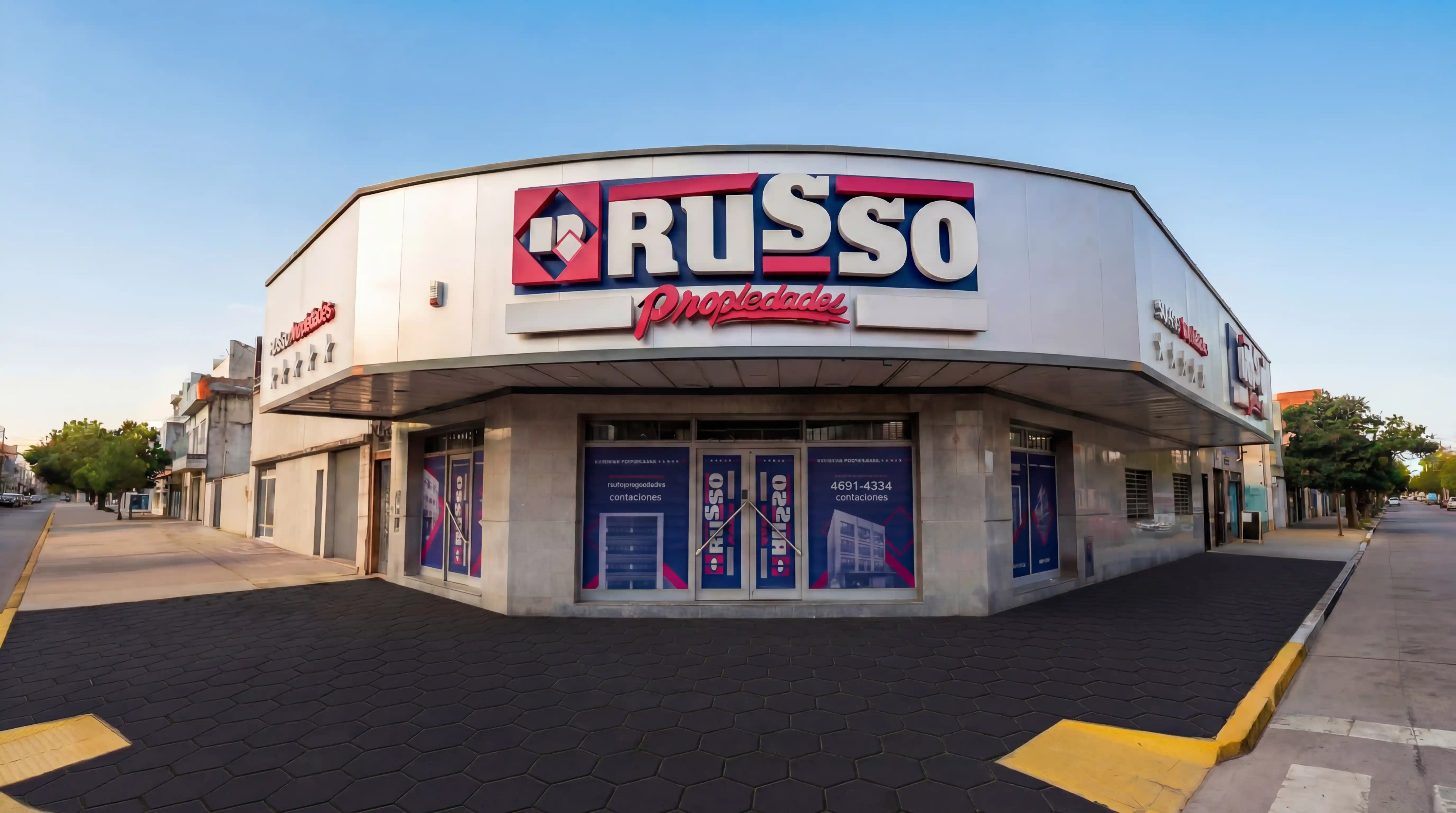 Frente del local de Russo Propiedades en Av. Perón 3501, San Justo